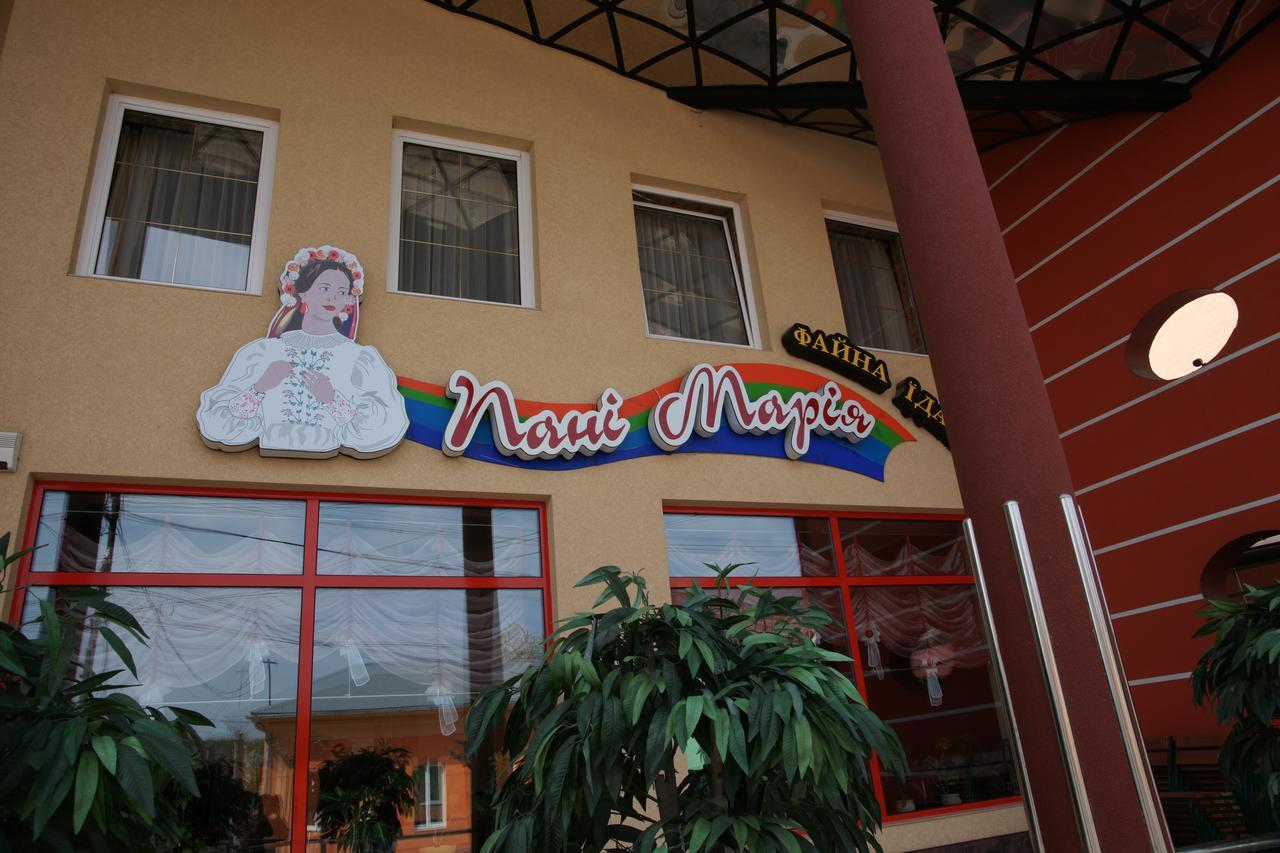 Hotel Serpanok Tyachiv Exterior photo